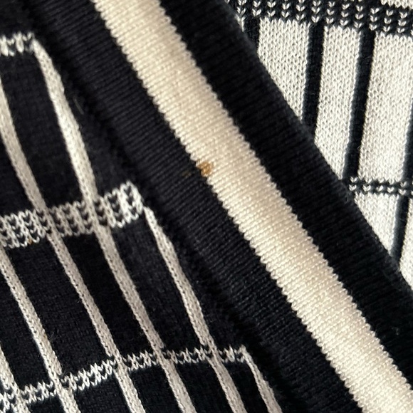 Brooks brothers size medium coastal grandma sweater - Picture 13 of 13